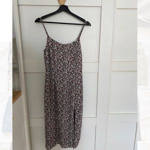 Abercrombie floral midi dress with slit, size Small